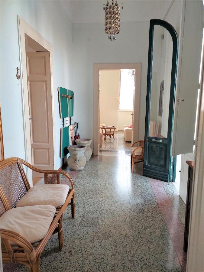 Villa Nel Salento - Ampie Camere E Giardino, Fino A 9 Persone Barbarano del Capo Экстерьер фото