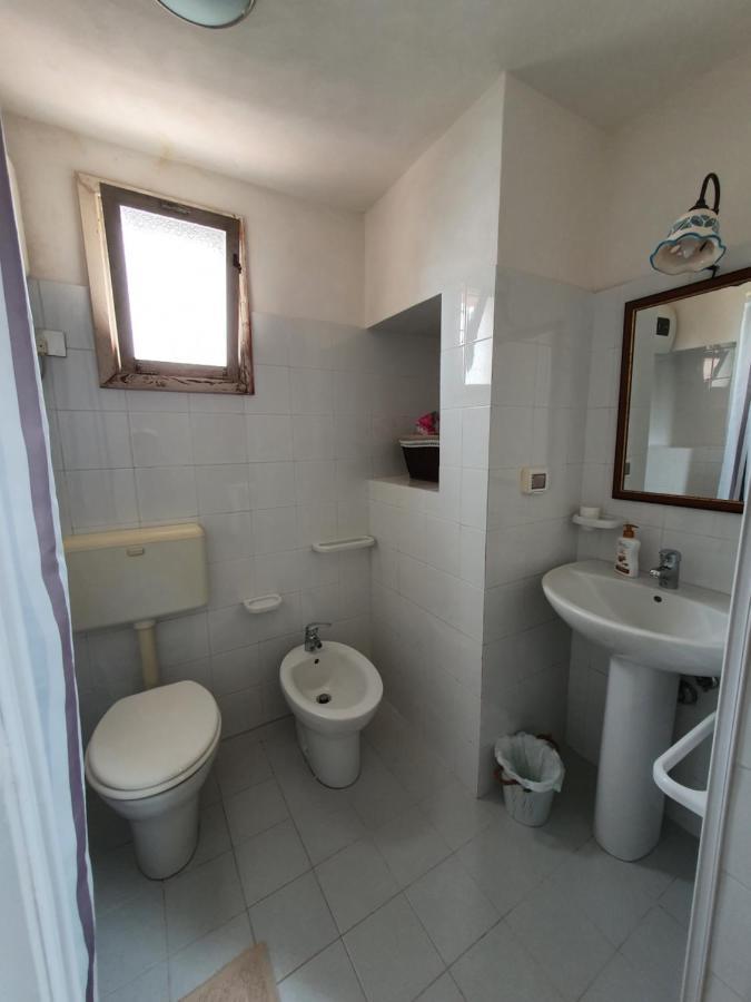 Villa Nel Salento - Ampie Camere E Giardino, Fino A 9 Persone Barbarano del Capo Экстерьер фото